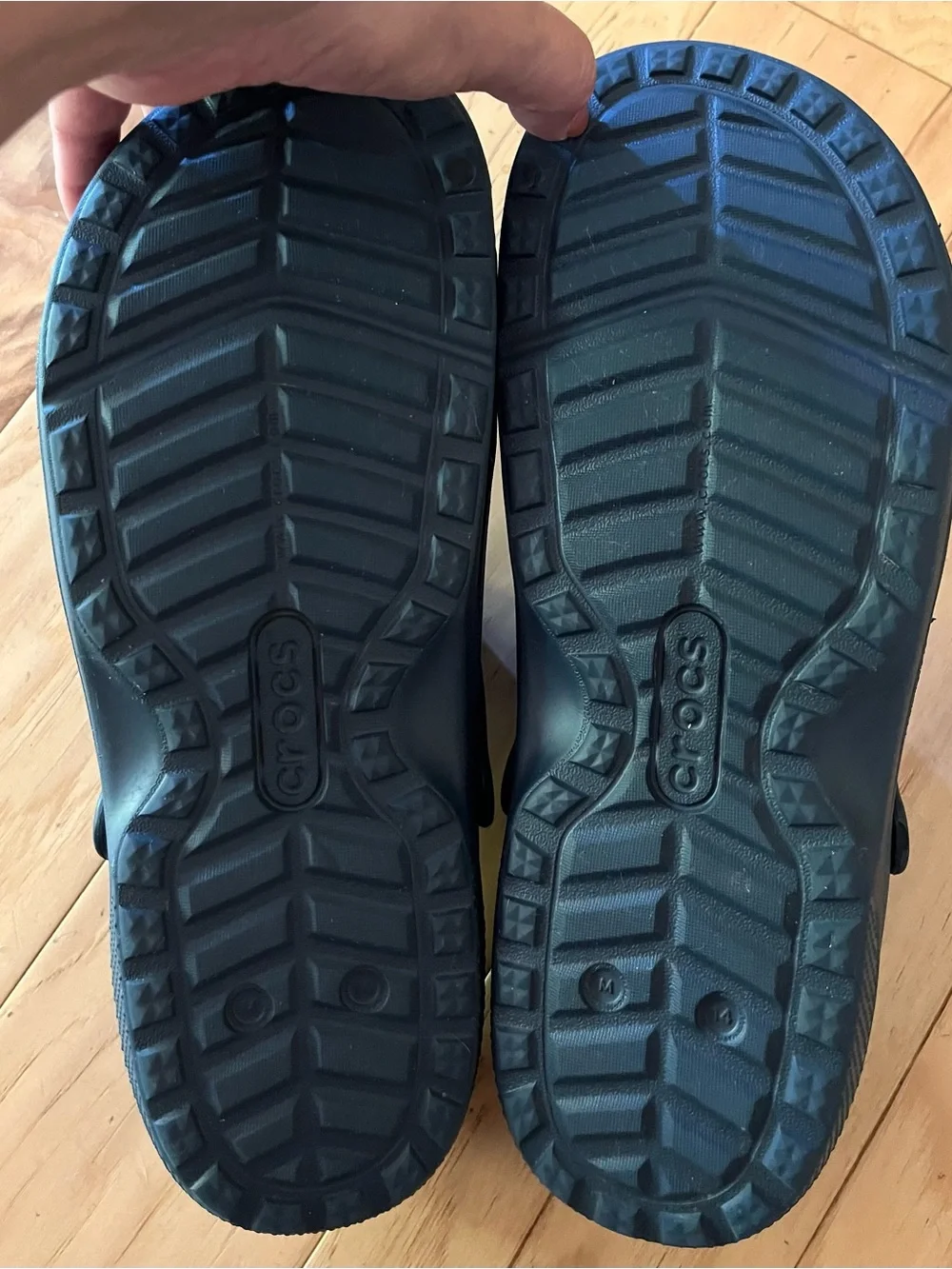 Men's Navy Specialist Crocs Sz 14, NWOT